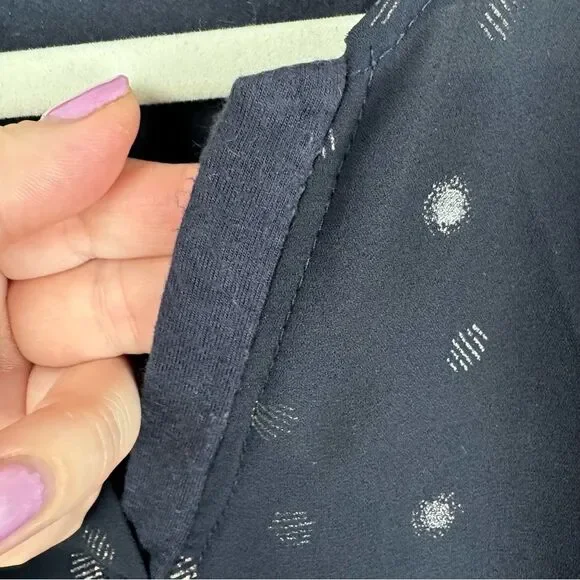 Stitchfix Papermoon Lightweight V-Neck blouse shirt Blue with gold dots size - Picture 3 of 5